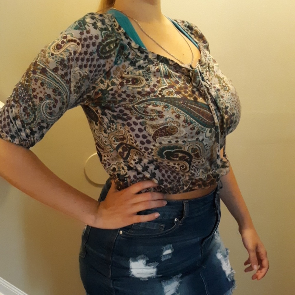 Crop top